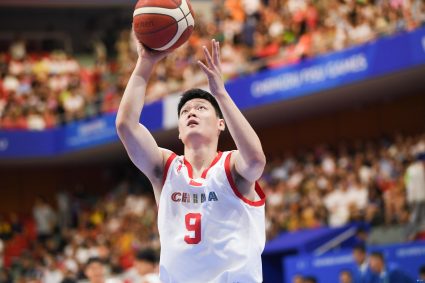 Connecting shaft rotationZhang Ning returned to Liman and went to Lausanne to participate in the FIBA3x3 World Tour Masters