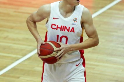 Status warmer! Zhou Peng’s three points 3 Middle 2 contributions 6 points 2 rebounds