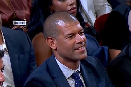 Why aren’t you old ~ Sean Battier attended the Gasol Hall of Fame award ceremony