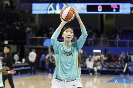 Song Xiang: Han Xu set off today to return to the WNBA Free Men Team