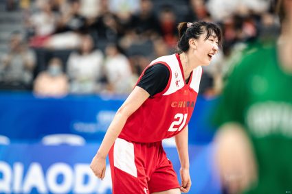 Champion Constitution! Han Xu won three championships in WCBA, Asian Cup and Universiade in a year