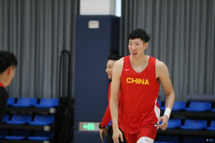 Media person: If Zhou Qi does not recognize the current salary standard of CBA, he has the capital to make contributions to Europe.